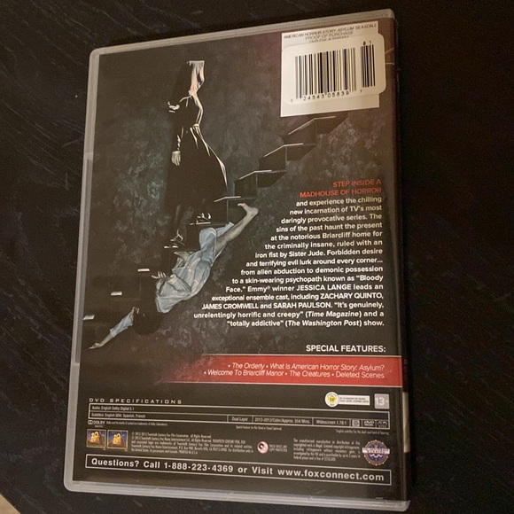 American Horror Story Asylum - Picture 2 of 5